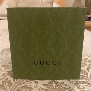 Gucci gift box